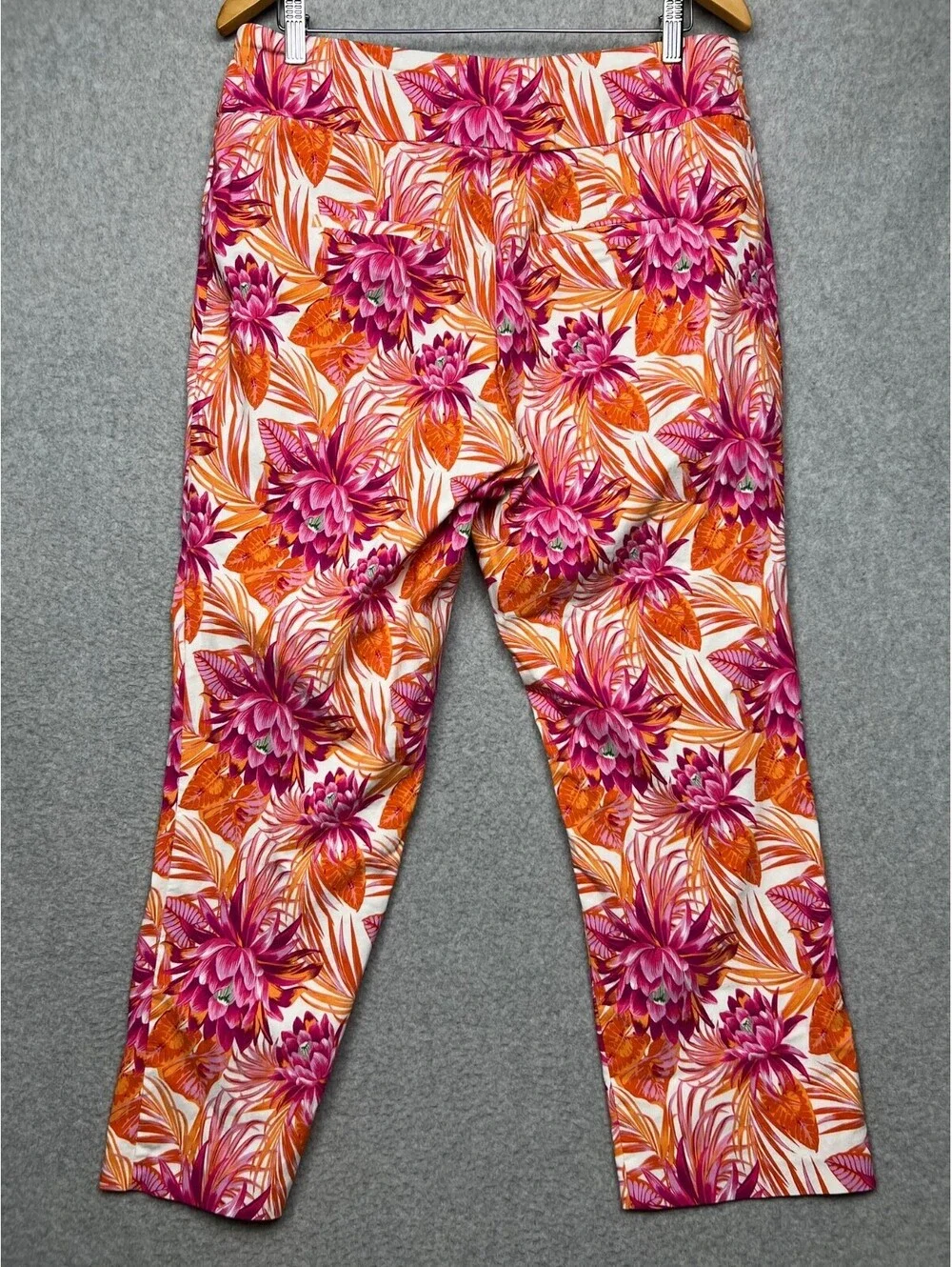 Ashley Stewart Floral Capris Pants Womens 14/16 Tropical Coastal Casual Colorful